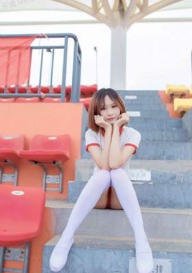学生女初次夜情电影