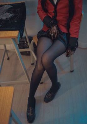 忧郁少女在线