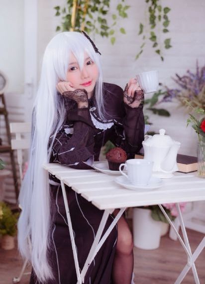 情侣奴伺候女王