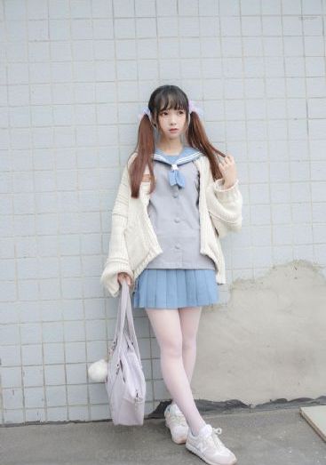 人皮客栈在线观看