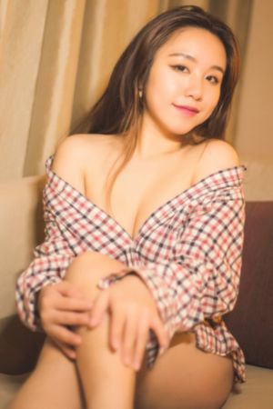 动漫美女操