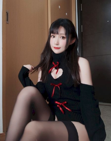 她在丈夫面前被