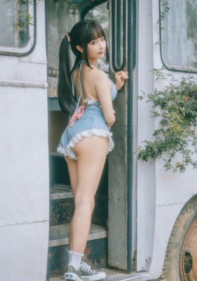 年轻母亲欲轻生完整版在线观看