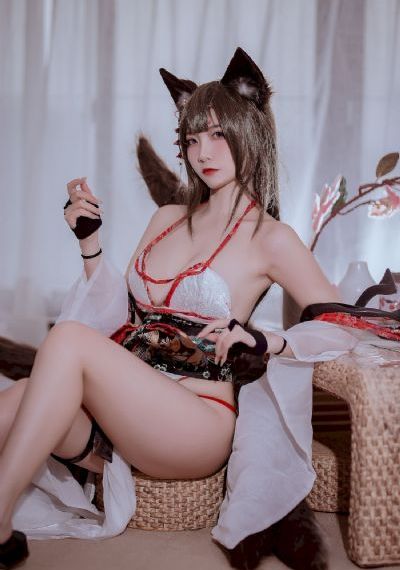 指尖传出的热情