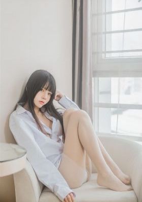 秋月爱莉在线观看