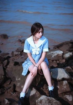 爱上女蒲团